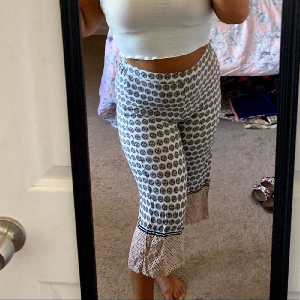 Capri flowy palooza pants